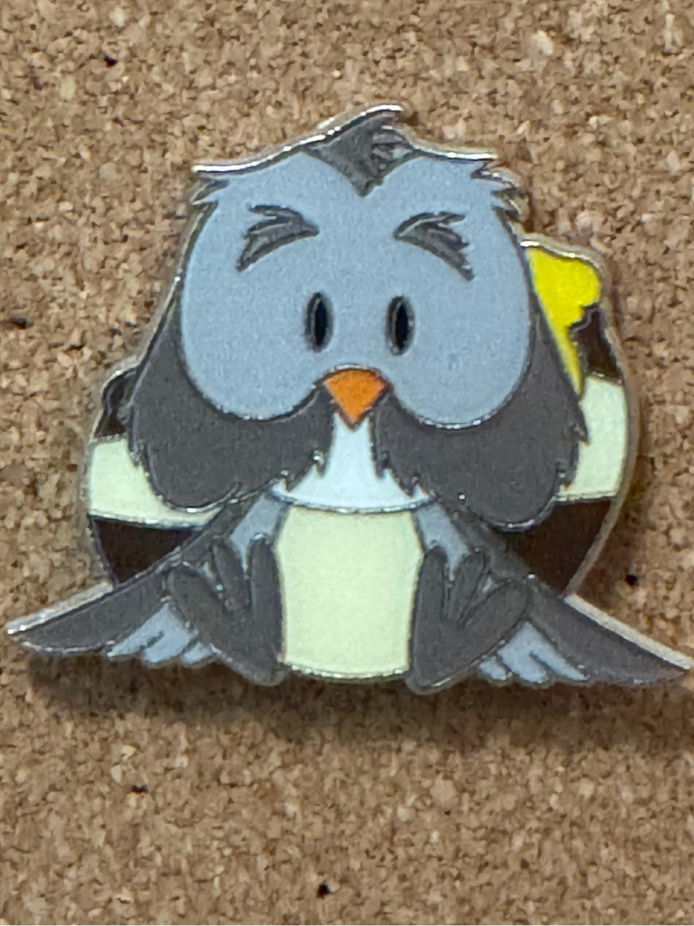 5/$25 Disney Winnie the Pooh Owl Pin